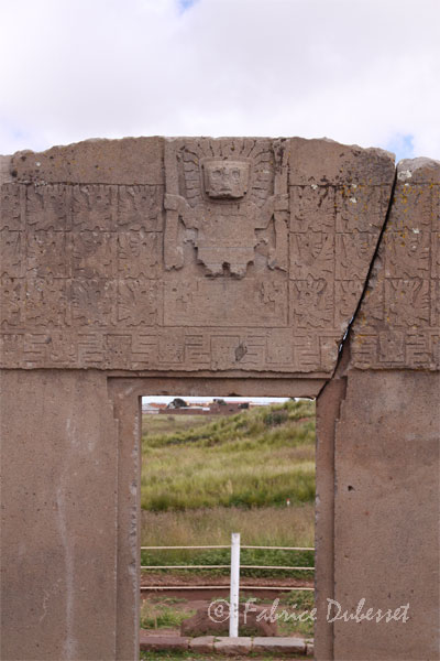 Tiwanaku_dieu