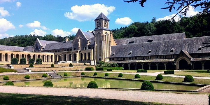 L’abbaye d’Orval, une des trappistes belges ! Crédit phot : Madame Bougeotte
