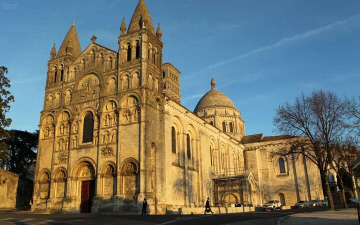 La cathédrale Saint-Pierre d’Angoulême : une des plus belles cathédrales de France