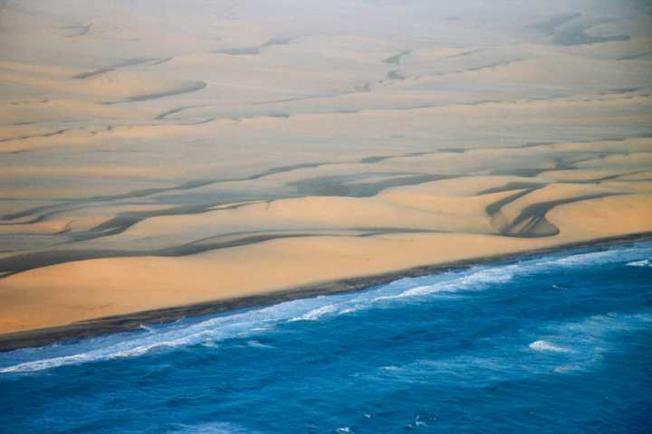où surfer en namibie